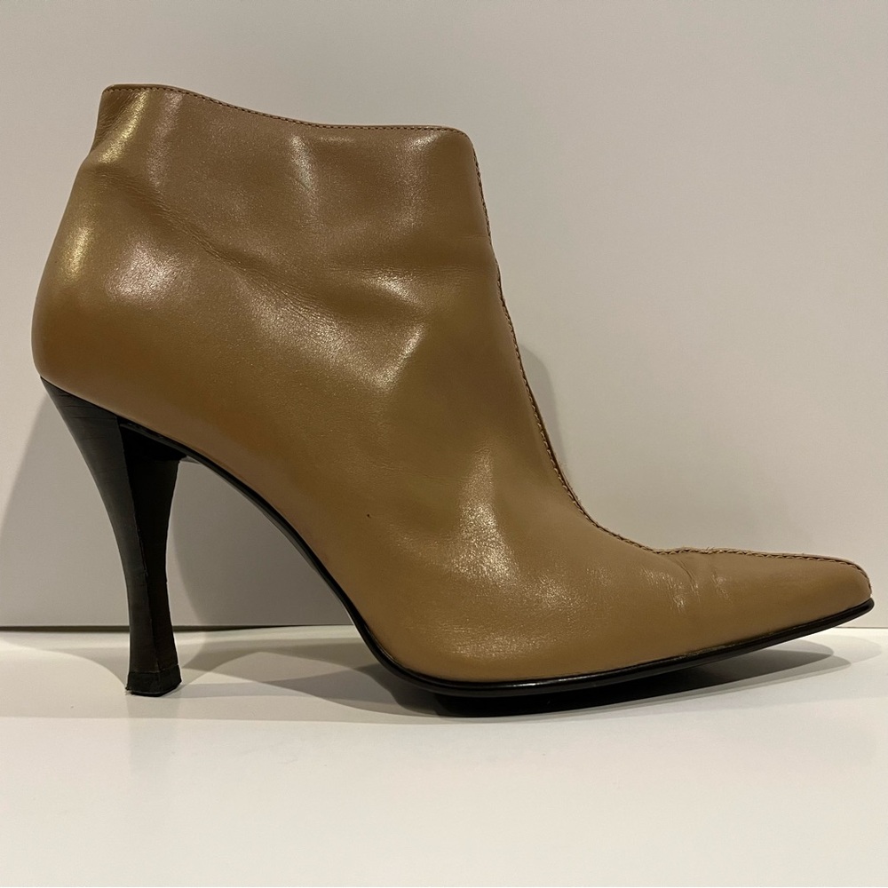 Aldo Tan Leather Pointy Toe Vintage Ankle Boots Size 39 EU (approx 8.5 U.S.)